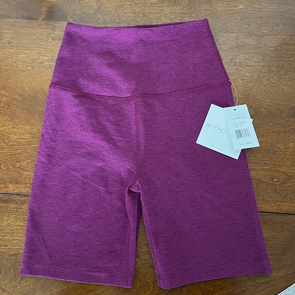 Beyond Yoga SpaceDye High Waisted Biker Shorts - Size Small, Purple